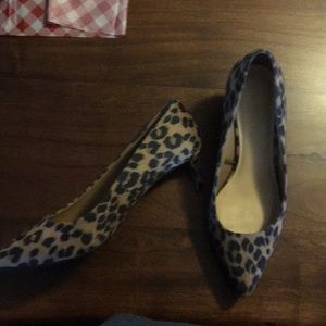 Leopard Old Navy kitten heel